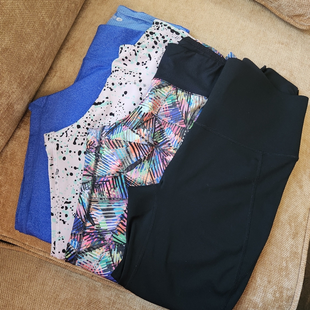 Athletic Leggings Size Medium